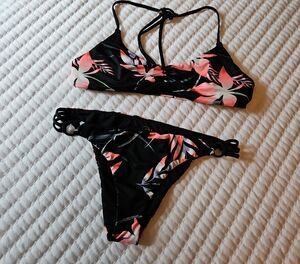 Roxy Black and Pink Bikini Set with Tropical Print